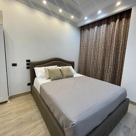Le Chic Rooms Napoli Dış mekan fotoğraf