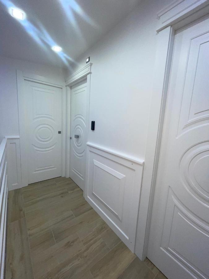 Le Chic Rooms Napoli Dış mekan fotoğraf