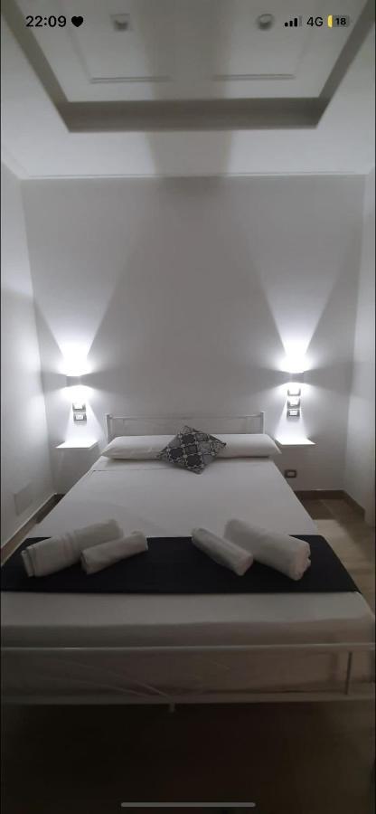 Le Chic Rooms Napoli Dış mekan fotoğraf